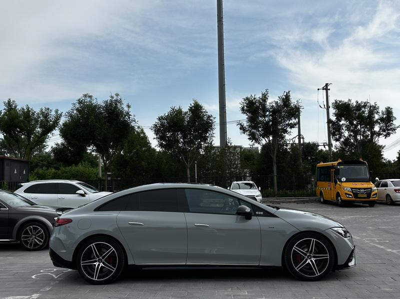 Mercedes-Benz EQE AMG, 2023 — фото 7 из 10