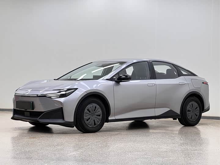 Toyota bZ3, 2024 — купить в Иванове под ключ