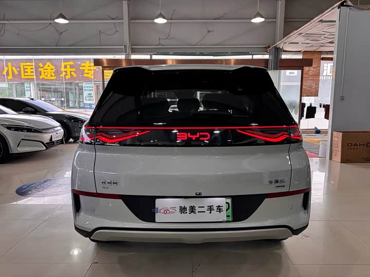 BYD Sea Lion 05 EV, 2026 — фото 5 из 9