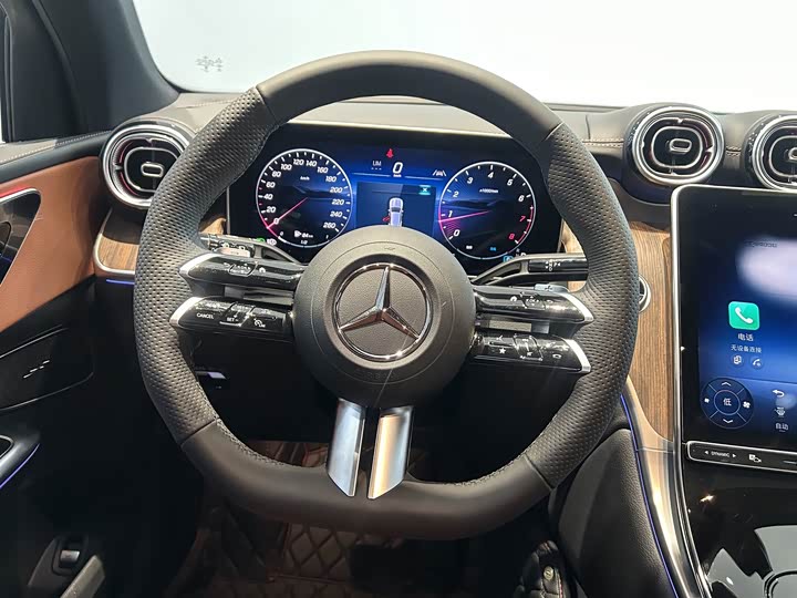 Mercedes-Benz GLC-Class, 2025 — фото 8 из 9