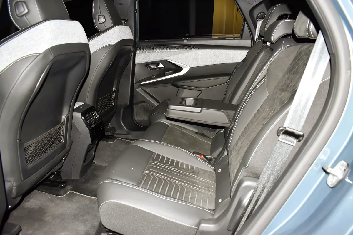 Peugeot 5008, 2025 — фото 10 из 10