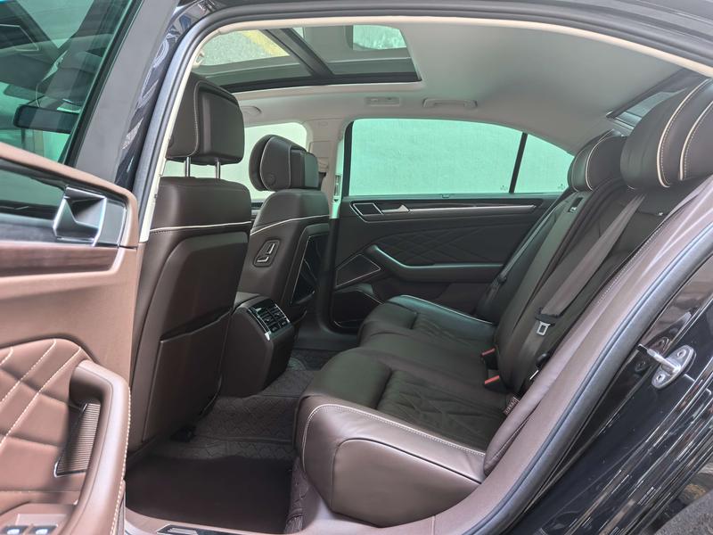 Volkswagen Phideon, 2023 — фото 12 из 12