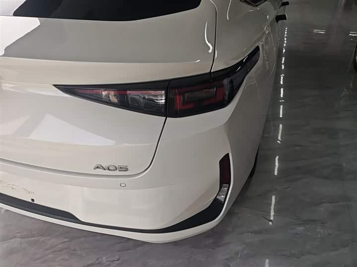 Changan Qiyuan (Nevo) A05, 2023 — фото 8 из 9