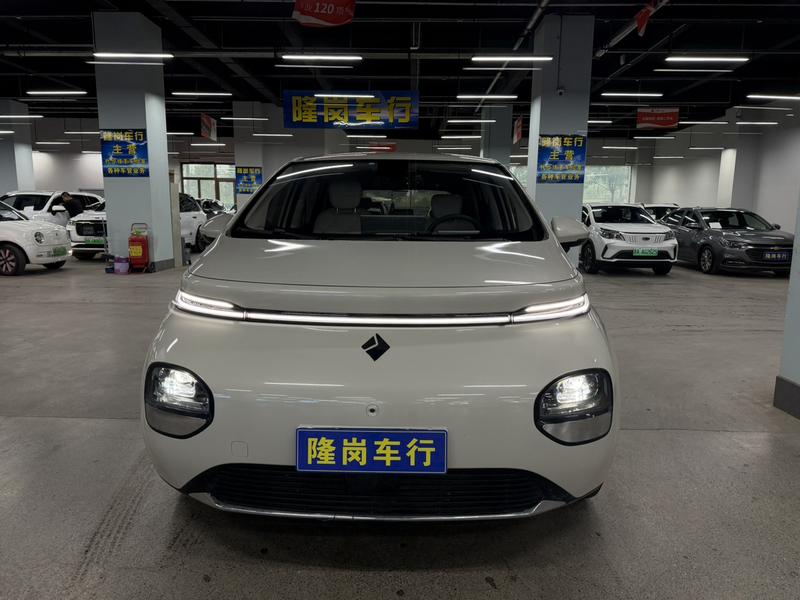 Baojun Yunduo, 2024 — фото 2 из 12