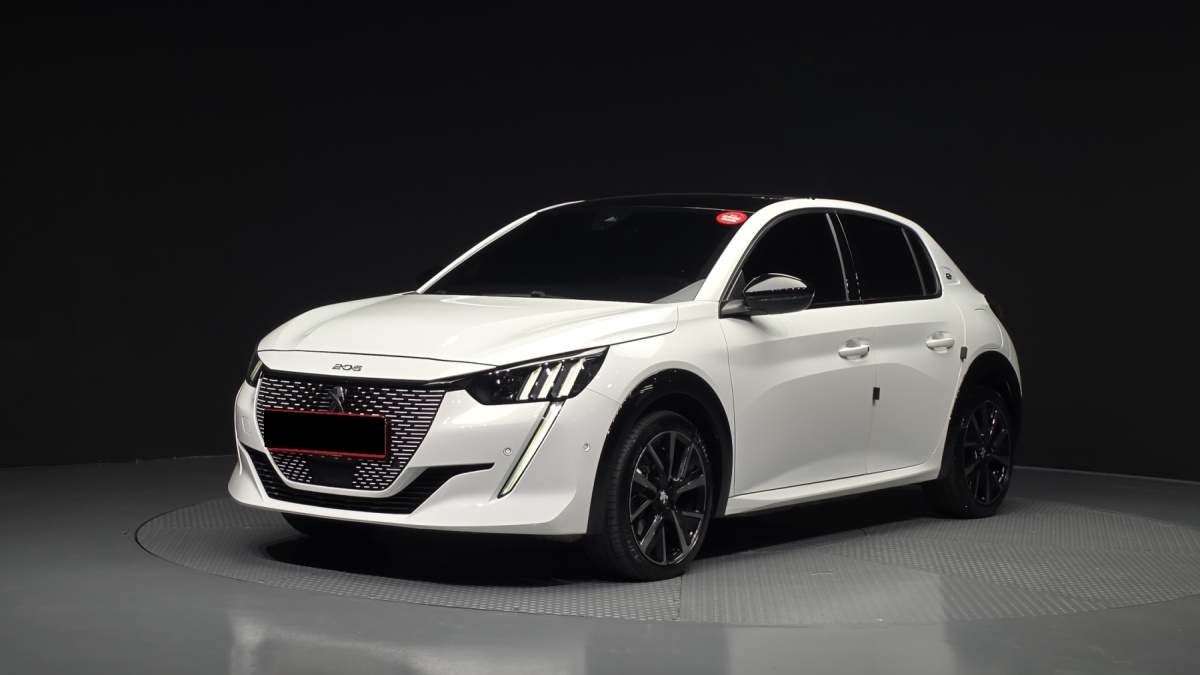 Peugeot 208, 2023 — купить в Воронеже под ключ