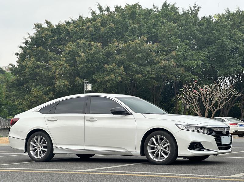 Honda Accord, 2022 — фото 3 из 12