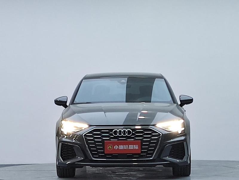 Audi A3, 2023 — фото 2 из 12