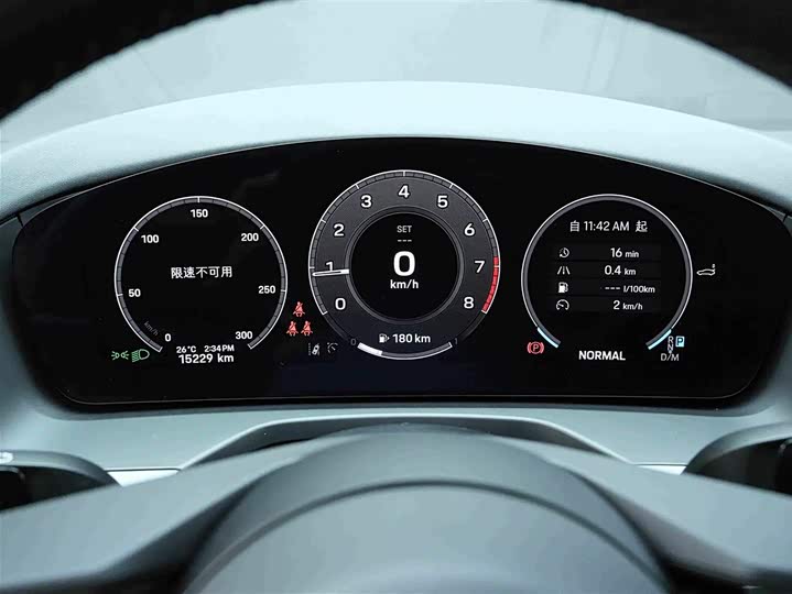 Porsche Panamera, 2025 — фото 9 из 9