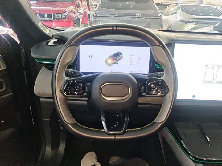 Lynk & Co 08 EM-P Hybrid, 2024 — фото 7 из 9