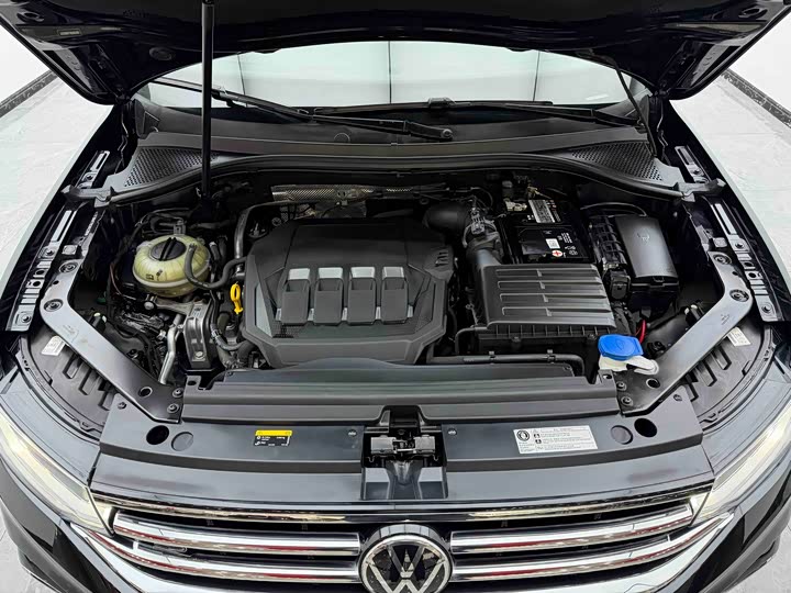 Volkswagen Tiguan L Pro, 2022 — фото 7 из 9