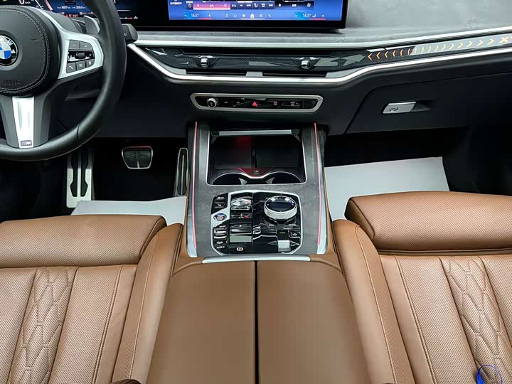 BMW X7, 2023 — фото 7 из 9
