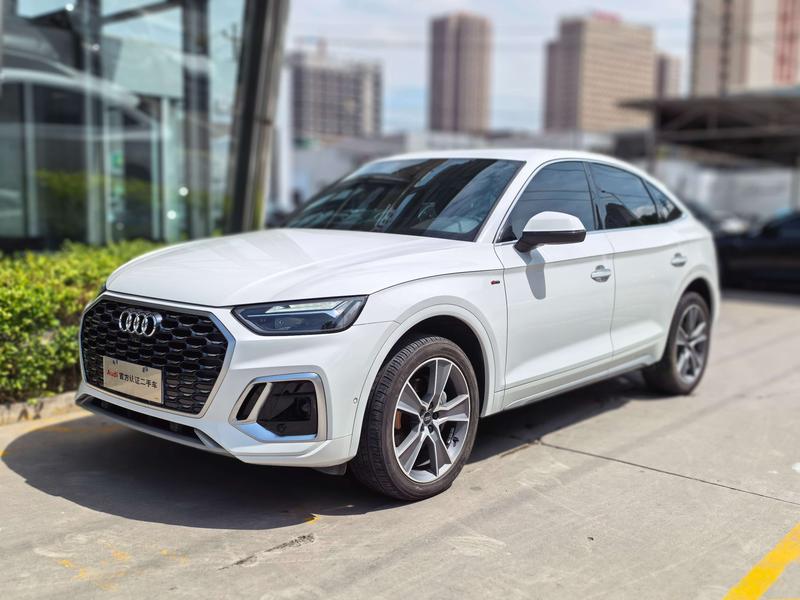 Audi Q5L Sportback, 2022 — купить в Санкт-Петербурге под ключ
