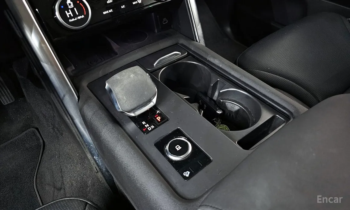 Land Rover Discovery, 2022 — фото 9 из 12