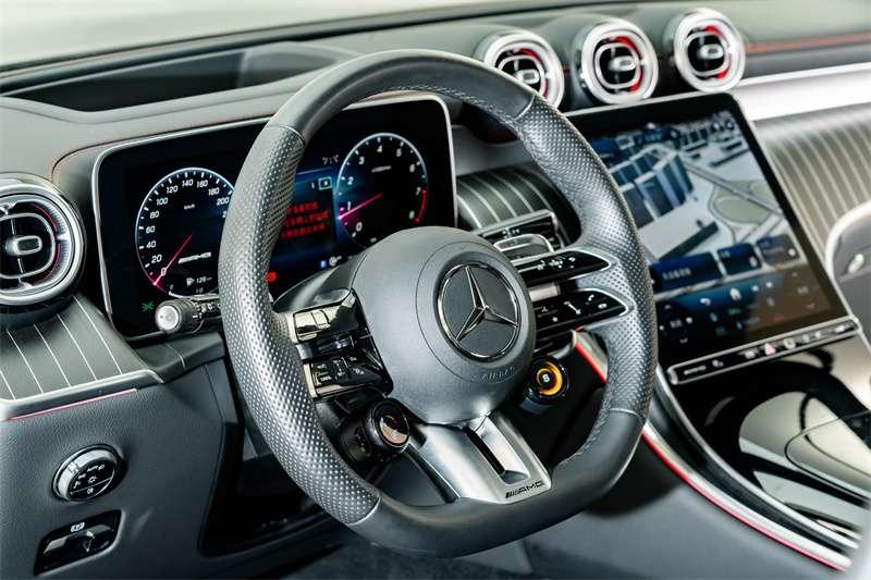 Mercedes-Benz GLC-Class AMG, 2025 — фото 9 из 12