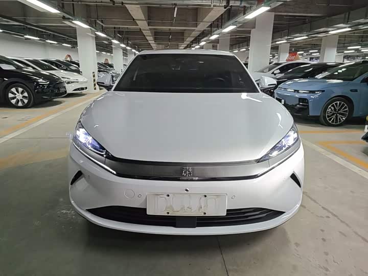BYD Qin L, 2025 — фото 3 из 9