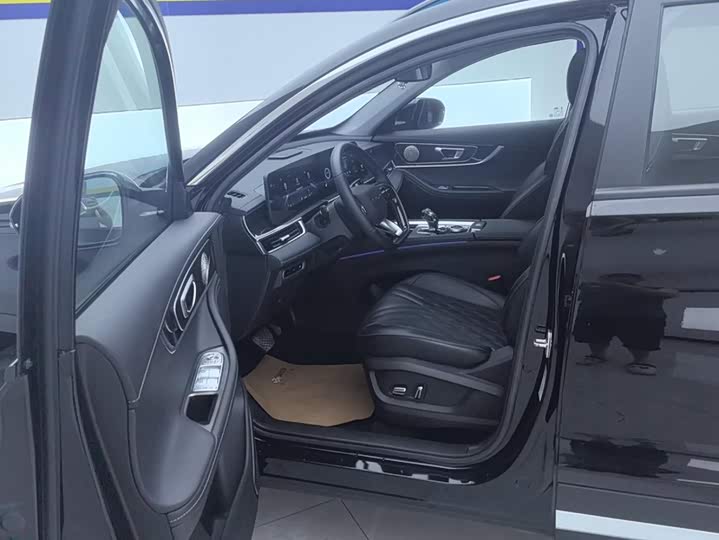 Chery Tiggo 7 Plus Hybrid, 2023 — фото 9 из 9