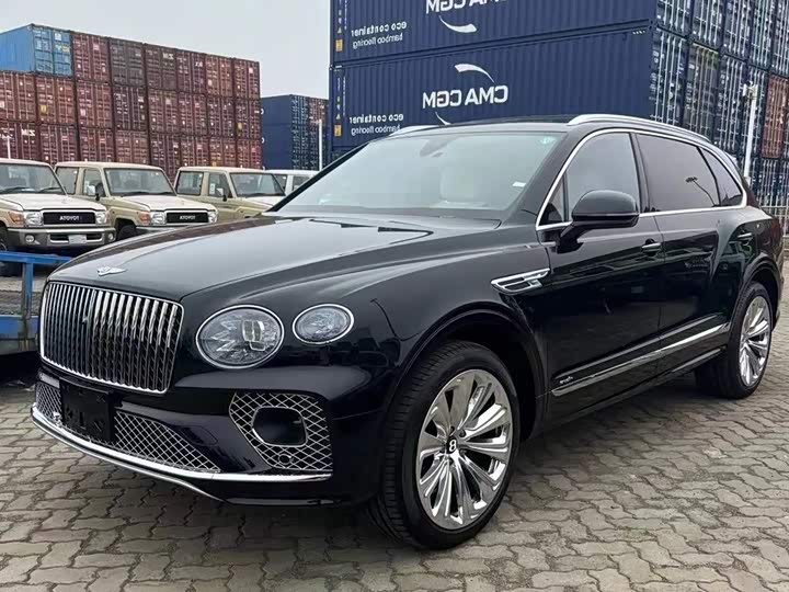 Bentley Bentayga, 2024 — купить в Саратове под ключ