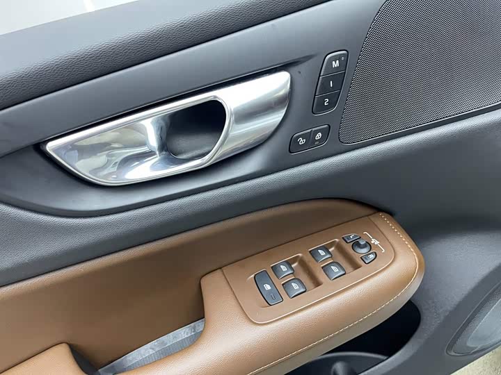Volvo S60, 2025 — фото 9 из 9