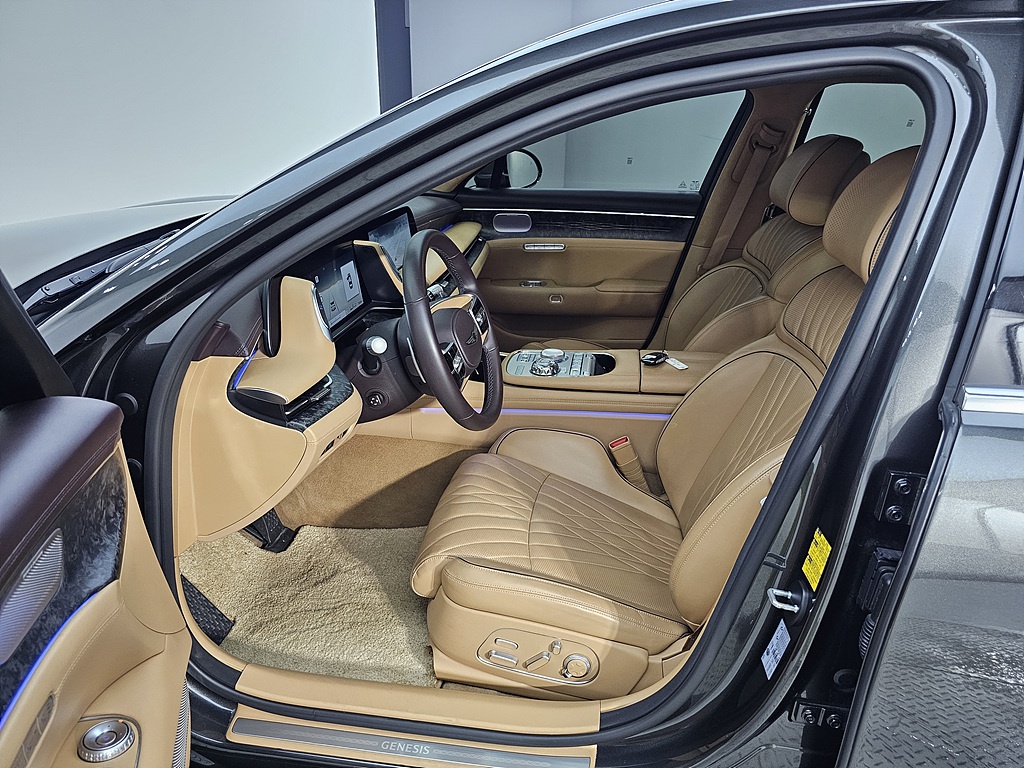 Genesis G90, 2023 — фото 6 из 12