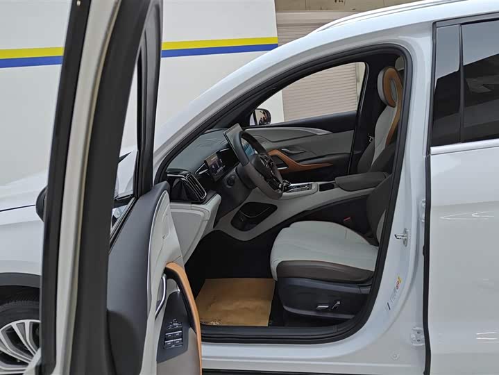 BYD Song Pro Hybrid, 2022 — фото 9 из 9