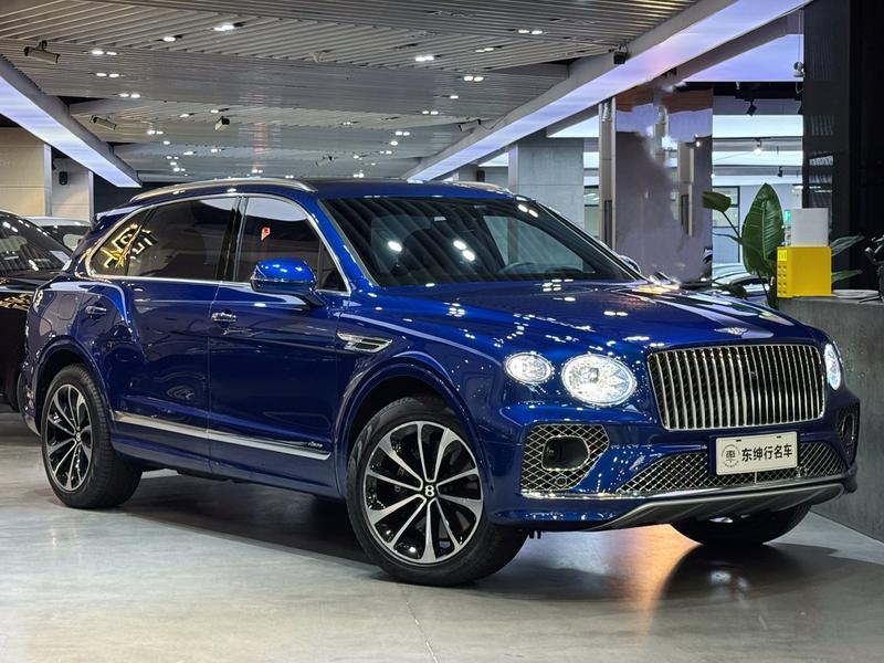 Bentley Bentayga, 2023 — фото 3 из 12