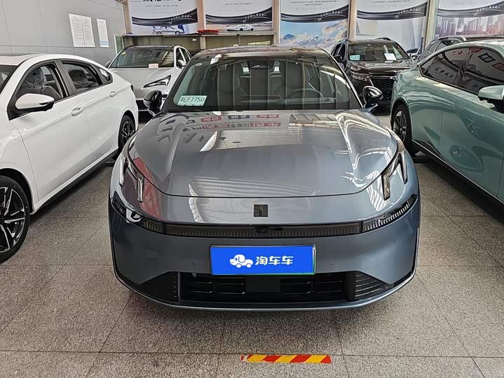Lynk & Co 07 EM-P Hybrid, 2025 — фото 2 из 9