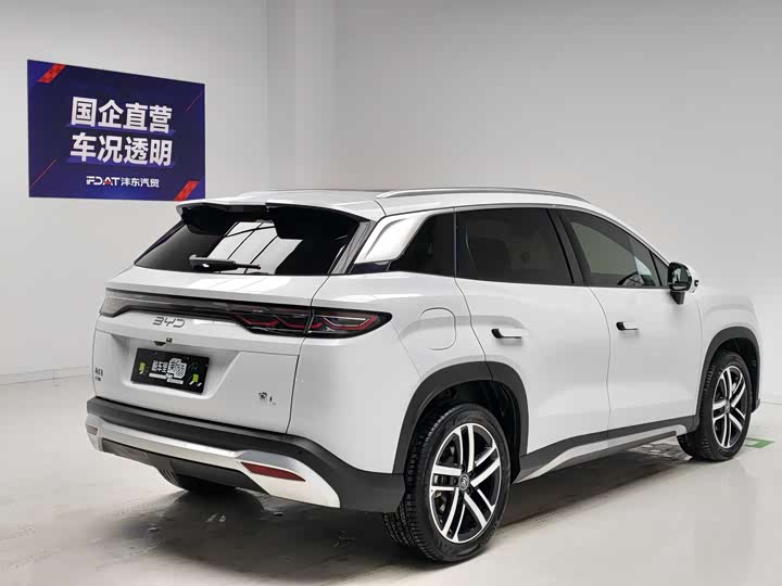 BYD Song L DM-i Hybrid, 2024 — фото 4 из 9