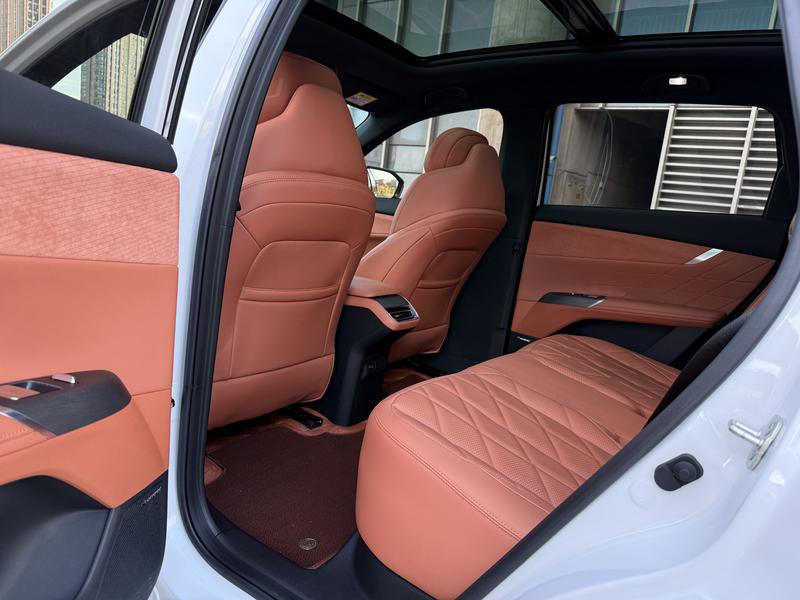 Changan CS75 Plus, 2025 — фото 9 из 10
