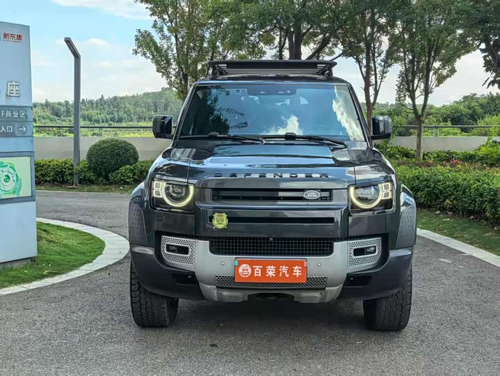 Land Rover Defender, 2023 — фото 2 из 12