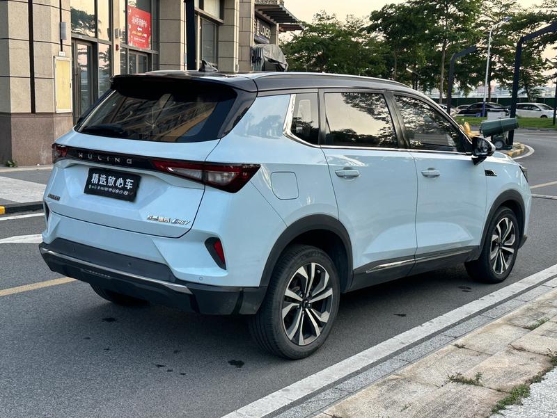 Wuling Asta, 2022 — фото 7 из 12
