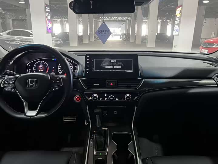Honda Accord, 2022 — фото 8 из 9