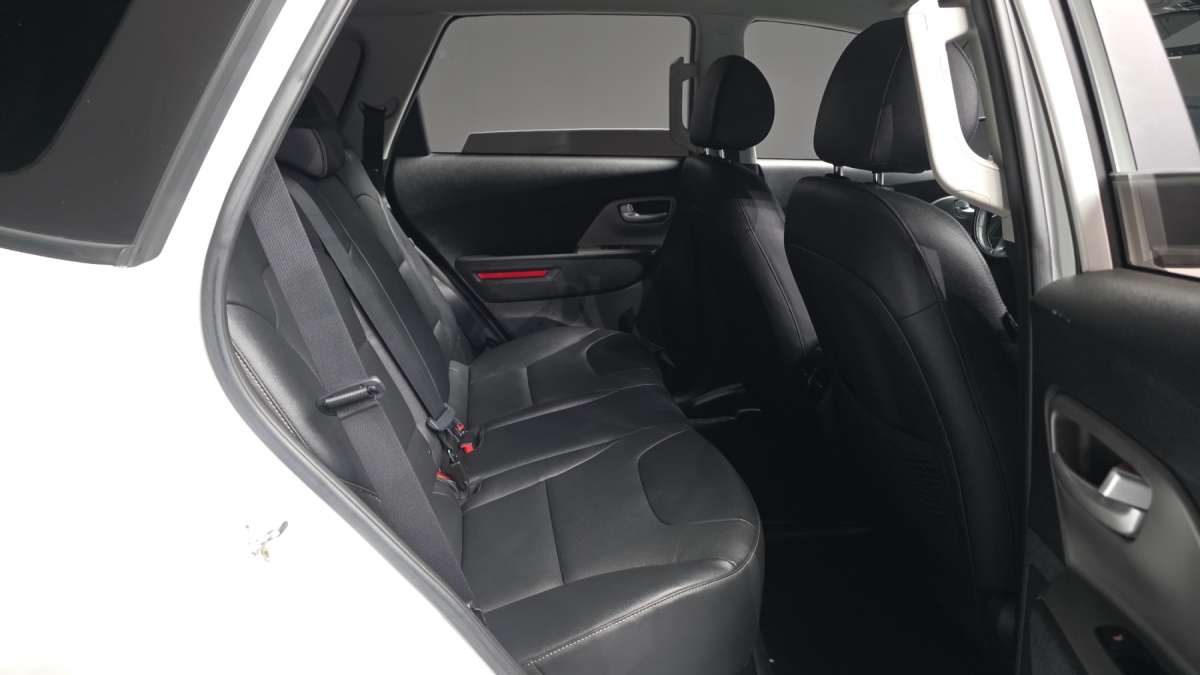 Kia Niro, 2022 — фото 11 из 12