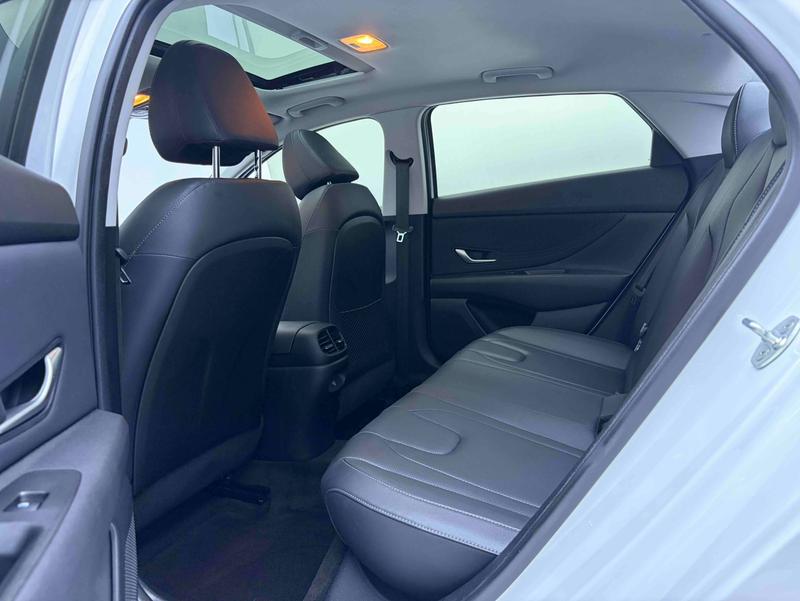 Hyundai Elantra N line, 2023 — фото 12 из 12