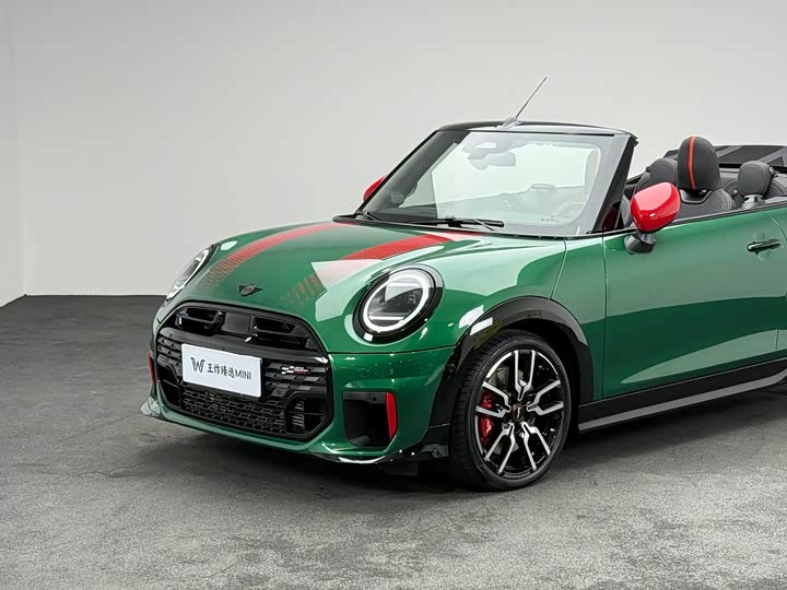Mini Mini JCW, 2025 — фото 5 из 9