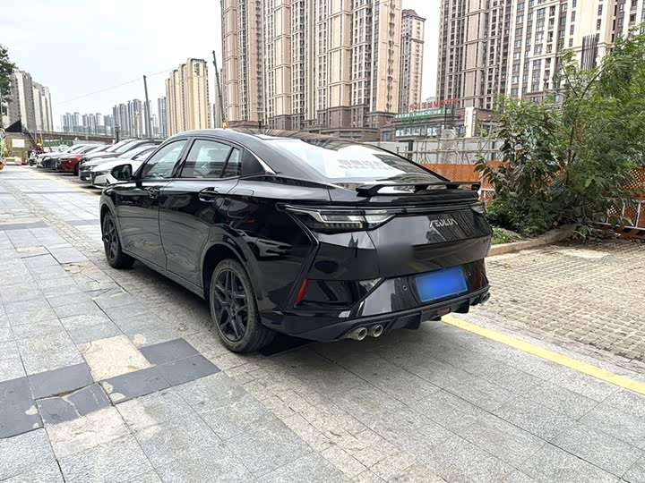 Dongfeng Aeolus Yixuan, 2022 — фото 8 из 9