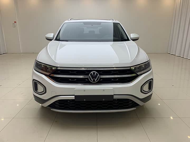 Volkswagen T-Roc, 2023 — фото 2 из 9
