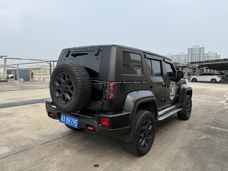 BAIC Beijing BJ40, 2024 — фото 7 из 12