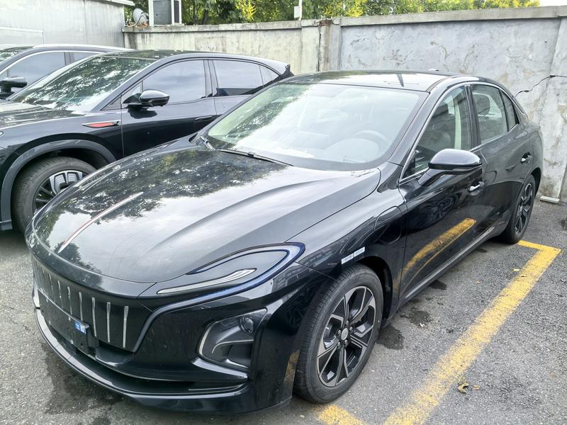 Hongqi E-QM5, 2024 — купить в Белгороде под ключ