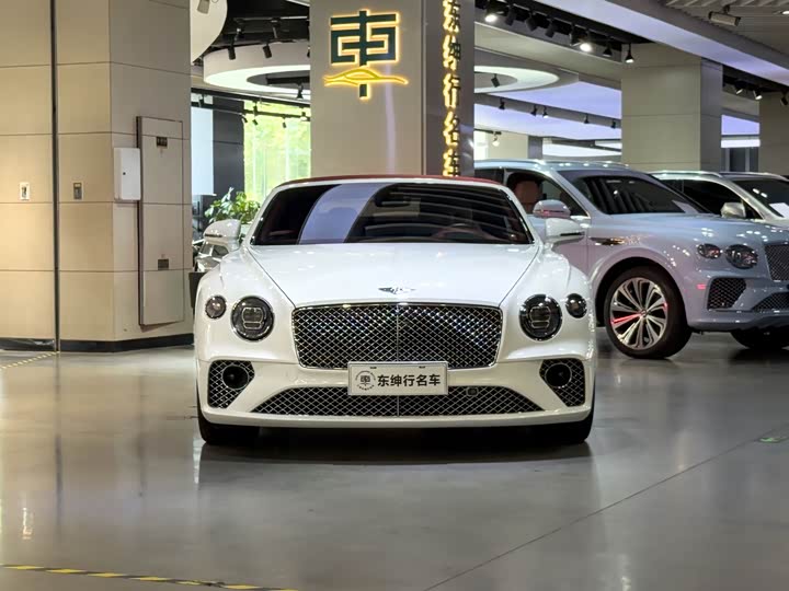 Bentley Continental GT, 2023 — фото 3 из 9