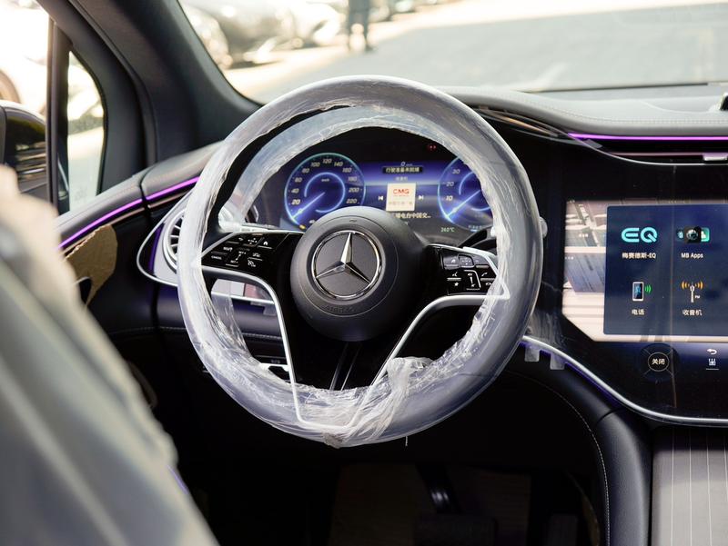 Mercedes-Benz EQS SUV, 2026 — фото 9 из 12