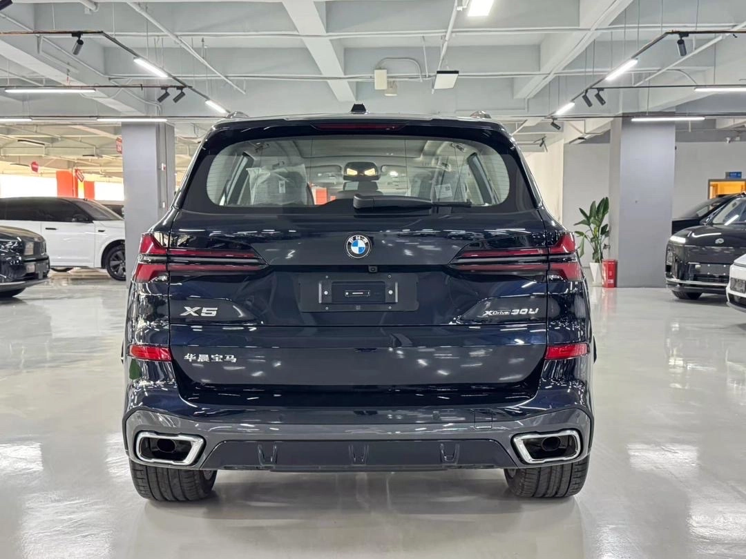 BMW X5, 2026 — фото 8 из 8