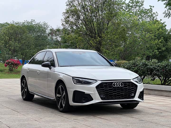 Audi A4L, 2024 — фото 3 из 9