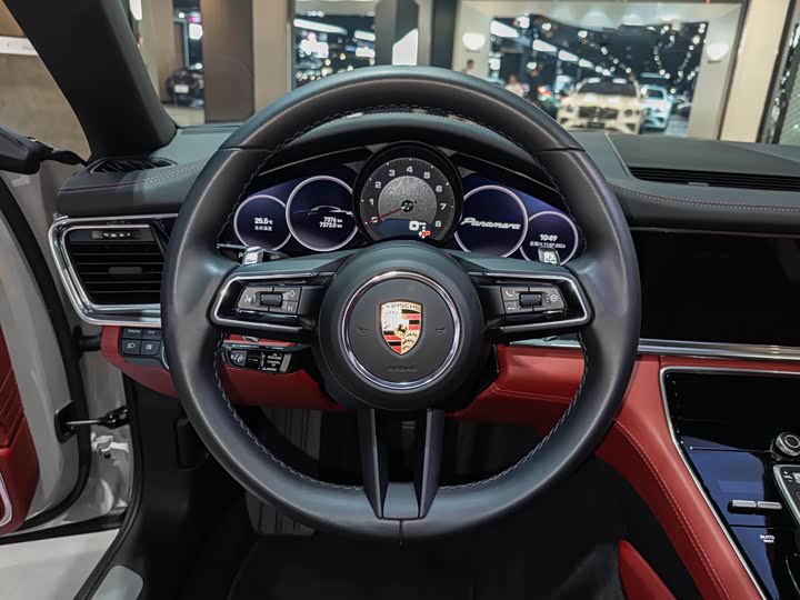 Porsche Panamera, 2021 — фото 9 из 9