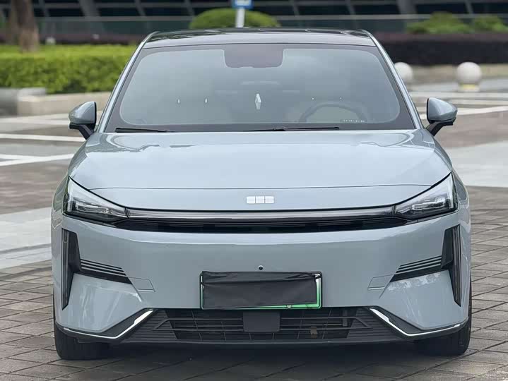 Geely Galaxy L6, 2023 — фото 3 из 9