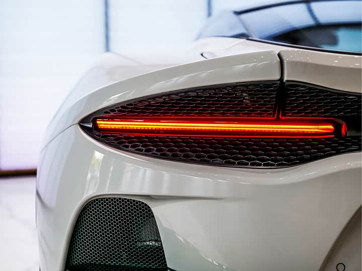McLaren GT, 2021 — фото 6 из 9