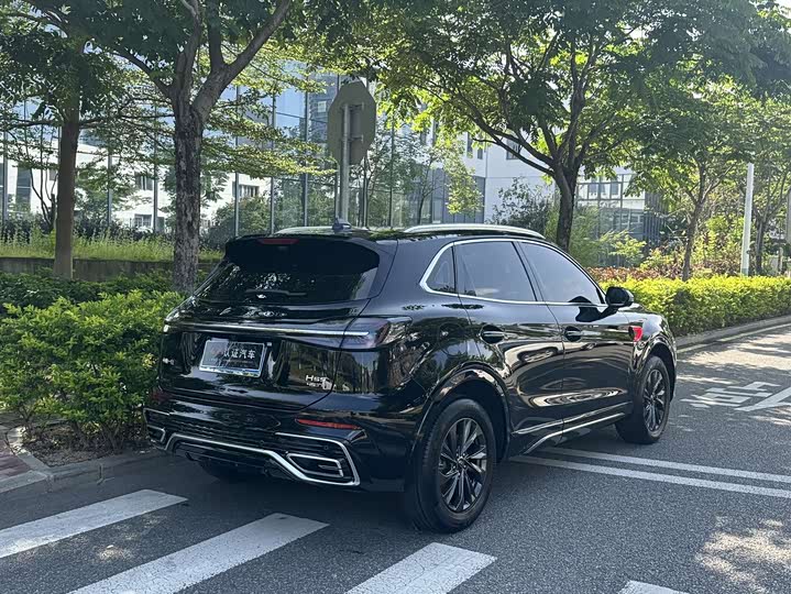Hongqi HS5, 2024 — фото 7 из 9