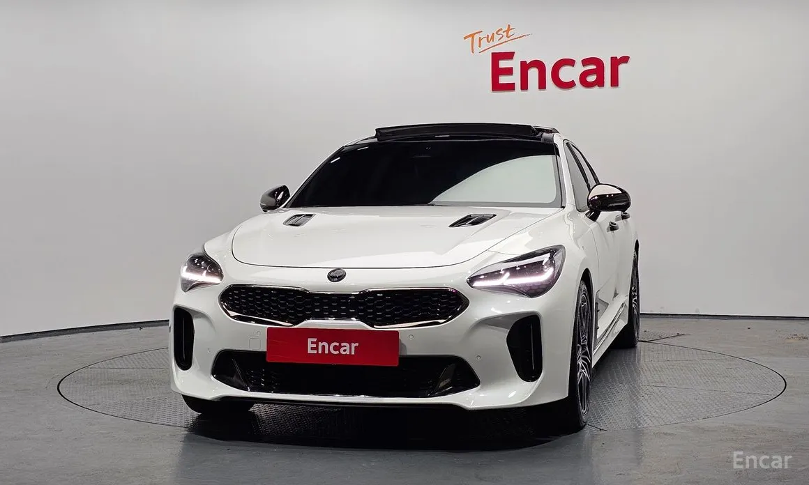 Kia Stinger, 2022 — фото 3 из 12