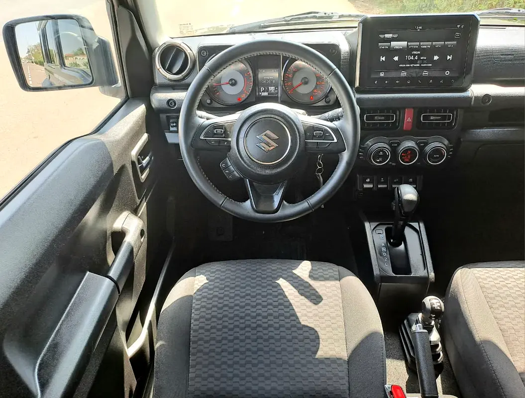 Suzuki Jimny, 2024 — фото 7 из 10