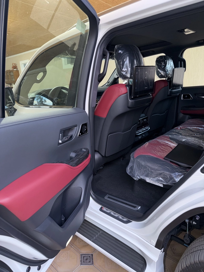 Toyota Land Cruiser, 2026 — фото 11 из 12