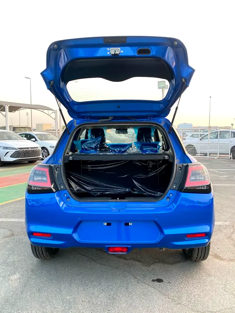 Suzuki Swift, 2025 — фото 5 из 10
